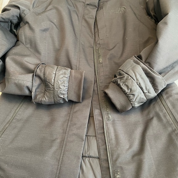 The North Face Coat Size Small - Black - Picture 10 of 16
